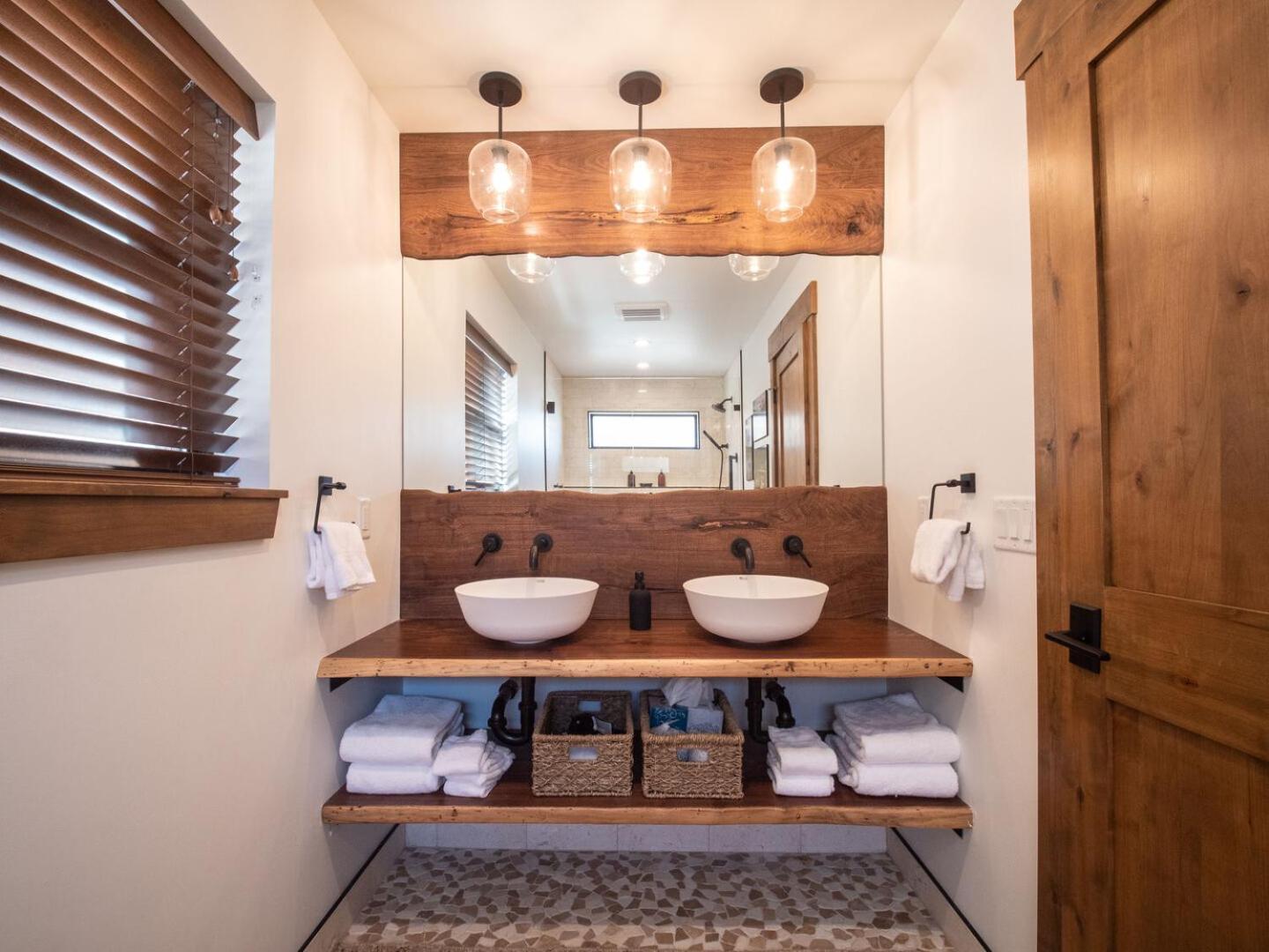 Chic Retreat Indoor Outdoor Fireplace, Private Jacuzzi, Great Location! Estes Park Cameră foto